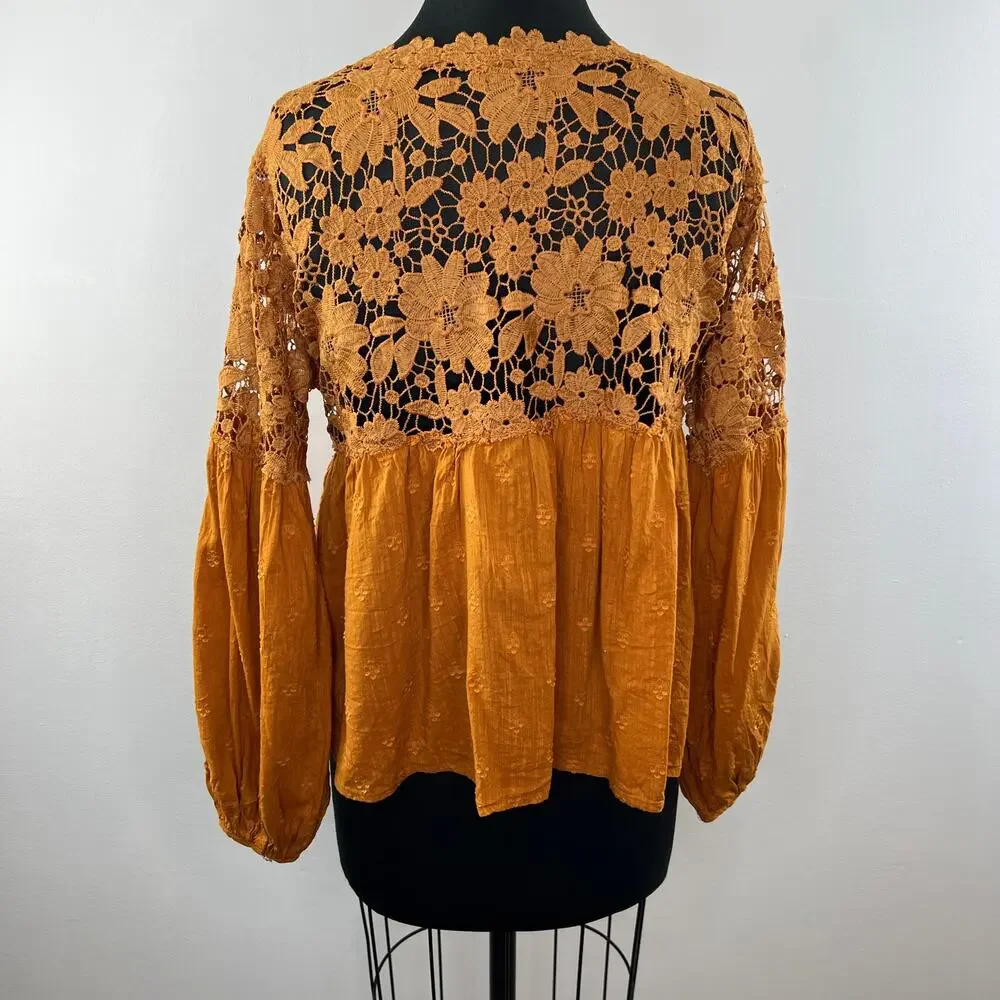 FREE PEOPLE Bronze Gold V-Neckline Bell Sleeves 100% Cotton Lina Lace Top Sz S